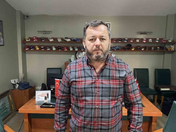 FLORYA ATATÜRK ORMANI’NDA BAŞI BOŞ KÖPEKLER VATANDAŞLARI TEDİRGİN EDİYOR