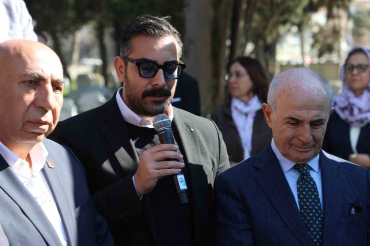 EMRE SALTIK, VEFATININ 8. YILDÖNÜMÜNDE KABRİ BAŞINDA ANILDI