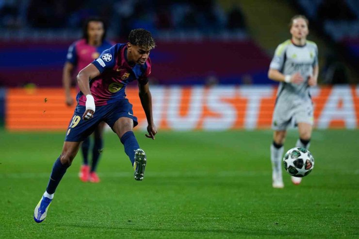 ŞAMPİYONLAR LİGİ’NDE İLK ÇEYREK FİNALİST BARCELONA