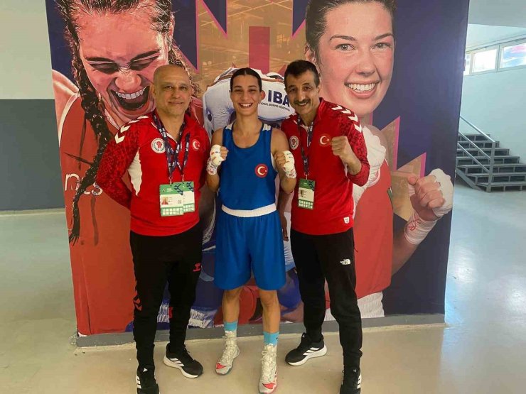 KADINLAR DÜNYA BOKS ŞAMPİYONASI’NDA 5 MİLLİ SPORCU TUR ATLADI