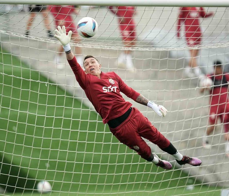 GALATASARAY, ANTALYASPOR MAÇI HAZIRLIKLARINI TAMAMLADI