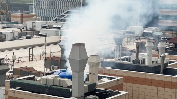 KUYUMCUKENT’TEN YÜKSELEN DUMANLAR KORKUTTU