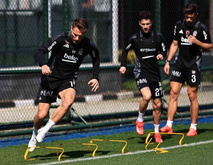 BEŞİKTAŞ, KONYASPOR MAÇI HAZIRLIKLARINI TAMAMLADI