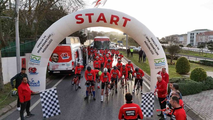 65 BİSİKLETÇİ ÇANAKKALE ŞEHİTLERİ ANISINA 300 KİLOMETRE PEDAL ÇEVİRECEK