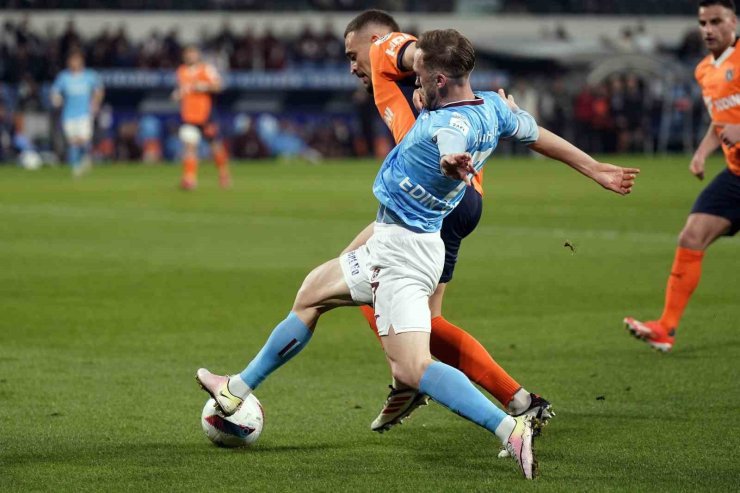 TRENDYOL SÜPER LİG: BAŞAKŞEHİR: 0 - TRABZONSPOR: 3 (MAÇ SONUCU)