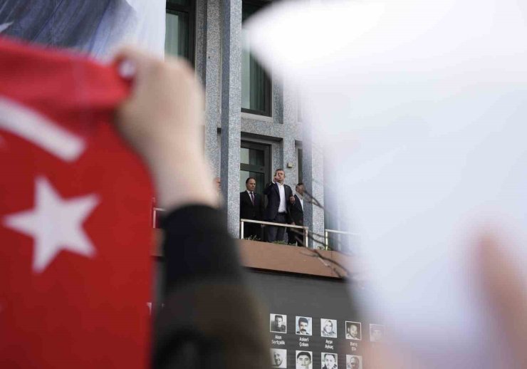 CHP LİDERİ ÖZGÜR ÖZEL: "İMAMOĞLU ÇIKANA KADAR İBB’DE OLACAĞIZ"