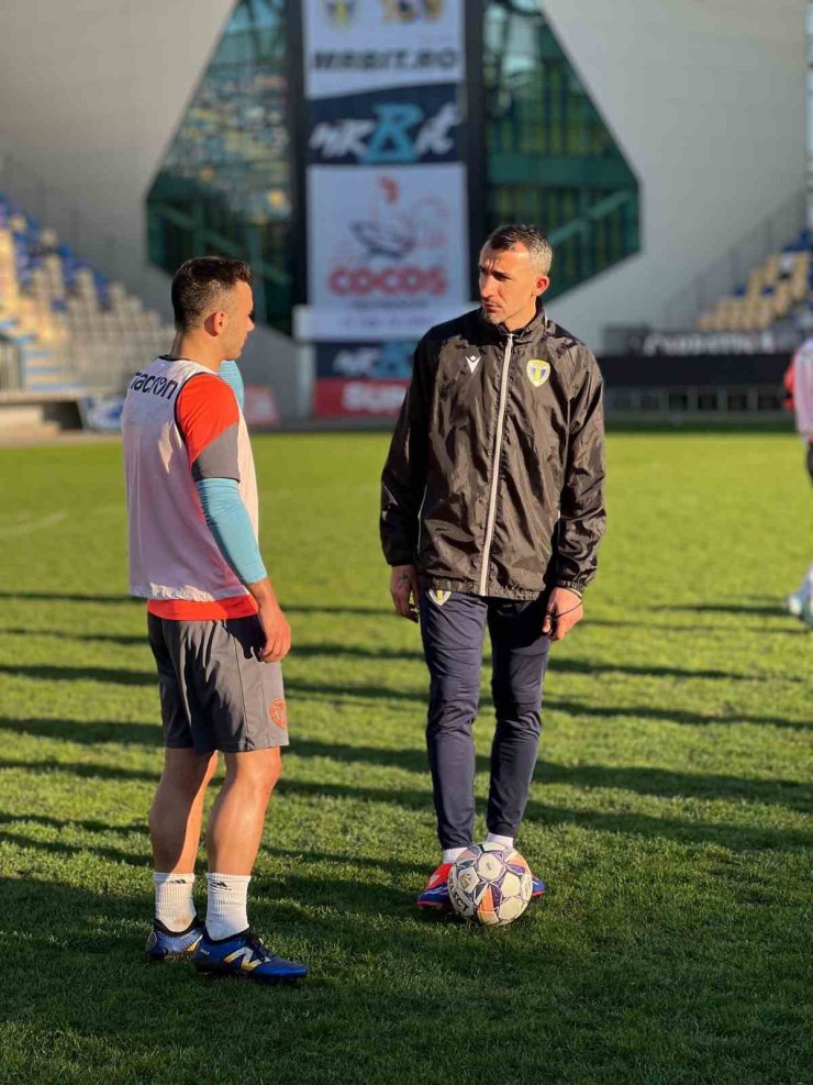 PETROLUL PLOİEŞTİ’DE MEHMET TOPAL DÖNEMİ YENİDEN BAŞLADI