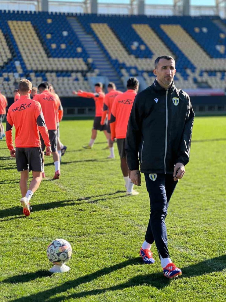 PETROLUL PLOİEŞTİ’DE MEHMET TOPAL DÖNEMİ YENİDEN BAŞLADI