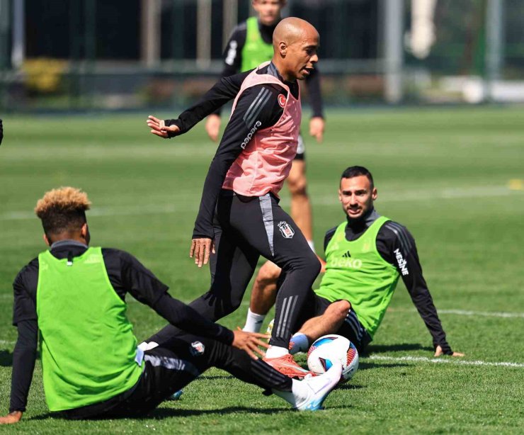 BEŞİKTAŞ, GALATASARAY MAÇI HAZIRLIKARINI SÜRDÜRDÜ