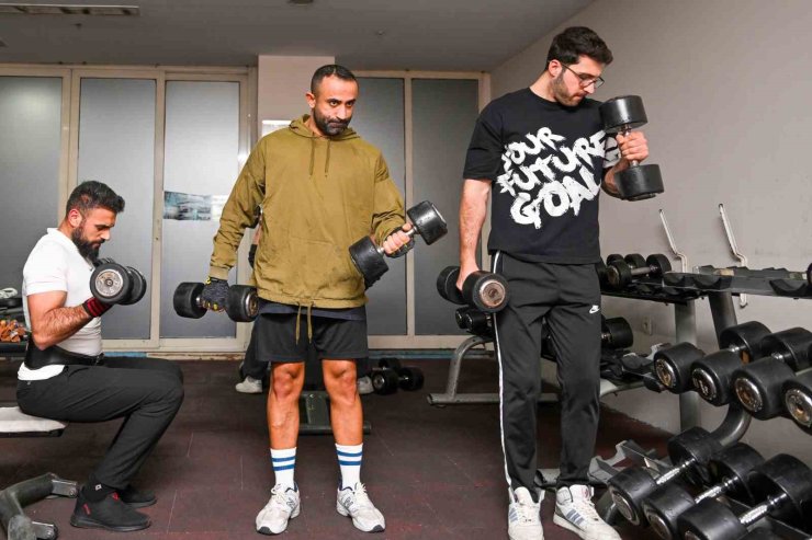 ESENYURT BELEDİYESİNDEN RAMAZAN AYINA ÖZEL NÖBETÇİ SPOR SALONU HİZMETİ