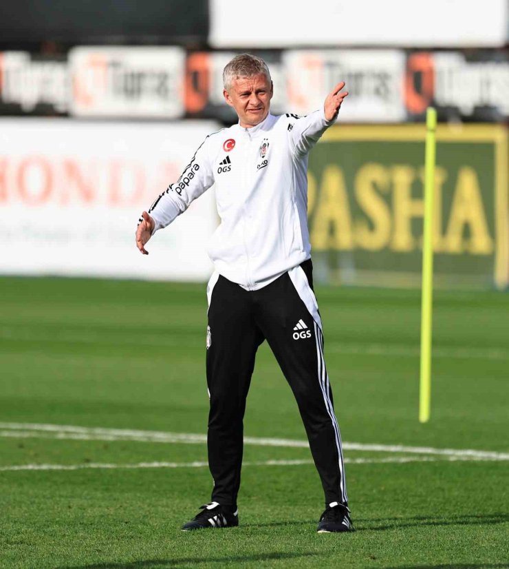 BEŞİKTAŞ’TA GALATASARAY MAÇI HAZIRLIKLARI DEVAM EDİYOR