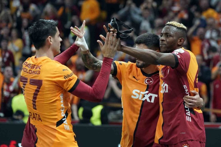 GALATASARAY’DA HEDEF YOLUNA KAYIPSIZ DEVAM ETMEK