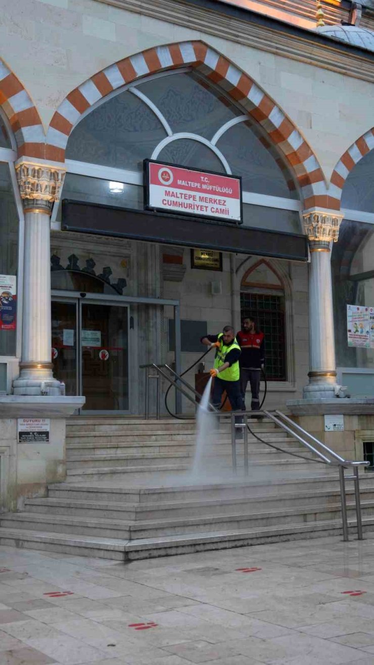 MALTEPE’DE BAYRAM TEMİZLİĞİ