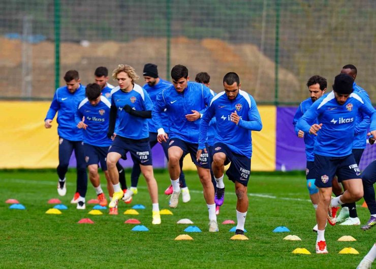 EYÜPSPOR’DA BAŞAKŞEHİR MAÇI HAZIRLIKLARI SÜRÜYOR