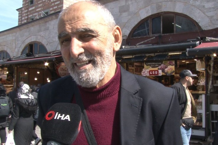 EMİNÖNÜ’NDE BAYRAM ÖNCESİ ALIŞVERİŞ YOĞUNLUĞU