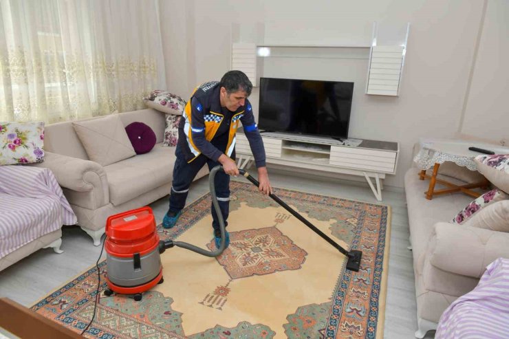 ESENYURT BELEDİYESİ’NDEN YAŞLI VE ENGELLİLERE DESTEK