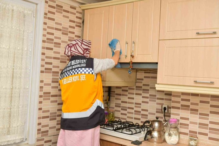 ESENYURT BELEDİYESİ’NDEN YAŞLI VE ENGELLİLERE DESTEK