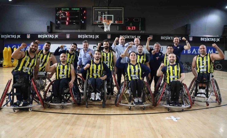 FENERBAHÇE, TEKERLEKLİ SANDALYE BASKETBOL SÜPER LİGİ’NDE FİNALE YÜKSELDİ
