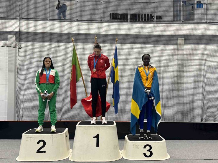 ÖZEL SPORCU AYSEL ÖNDER, REKOR KIRARAK AVRUPA ŞAMPİYONU OLDU