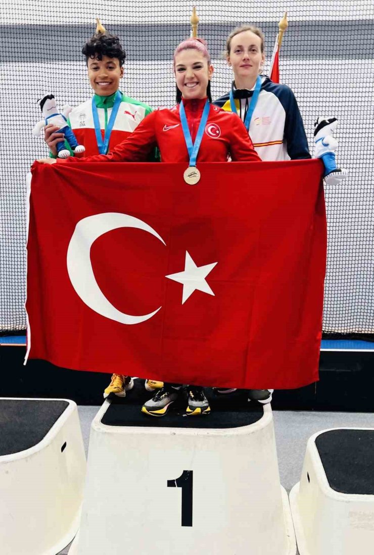 ÖZEL SPORCU ESRA BAYRAK, 10. KEZ AVRUPA ŞAMPİYONU