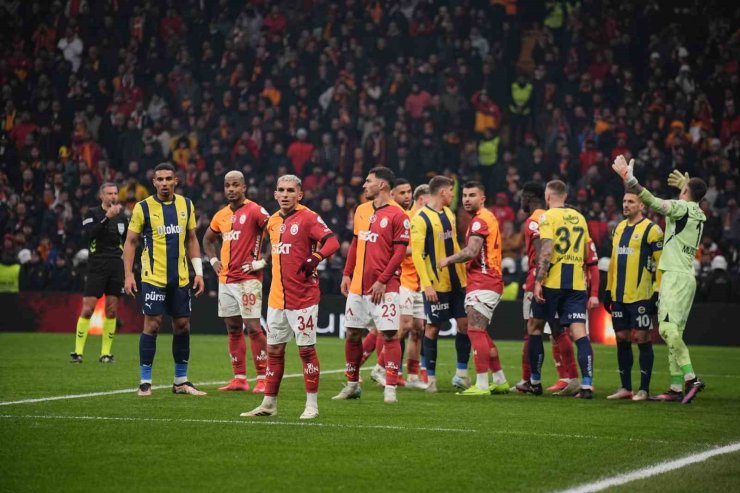 FENERBAHÇE İLE GALATASARAY, KADIKÖY’DE 63. KEZ KARŞILAŞACAK