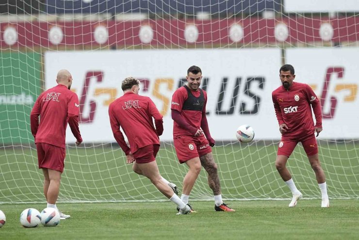 GALATASARAY, FENERBAHÇE DERBİSİ HAZIRLIKLARINI TAMAMLADI