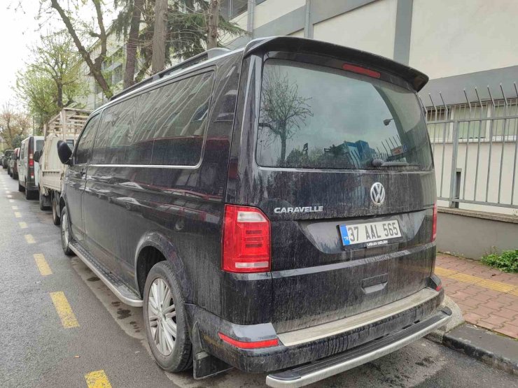 BAHÇELİEVLER’DE ÇAMUR YAĞDI