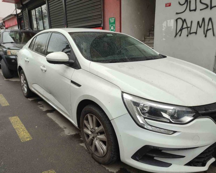 BAHÇELİEVLER’DE ÇAMUR YAĞDI