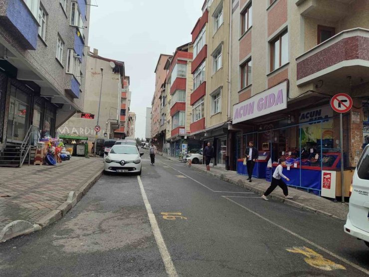 BEKÇİYİ YARALAYAN ŞAHISLARDAN BİRİNİN KAÇIŞ ANI KAMERADA