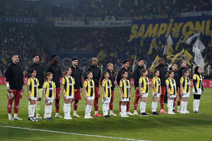 ZİRAAT TÜRKİYE KUPASI: FENERBAHÇE: 0 - GALATASARAY: 1 (MAÇ DEVAM EDİYOR)