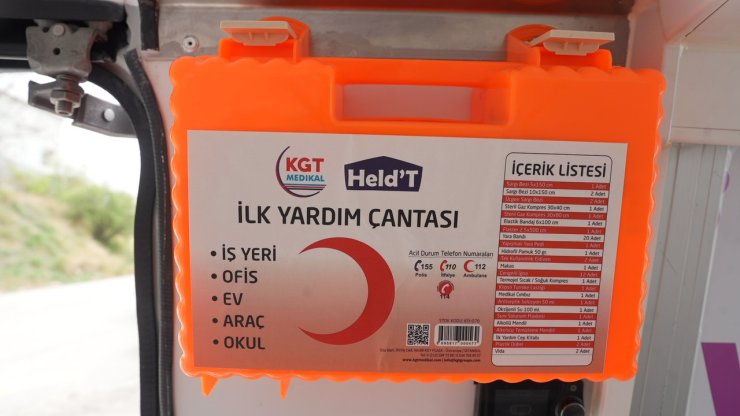 ATAŞEHİR BELEDİYESİ, YENİ HAYVAN AMBULANSI "VETMOBİL"İ HİZMETE SUNUYOR