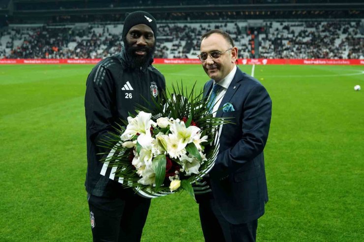 ZİRAAT TÜRKİYE KUPASI: BEŞİKTAŞ: 0 - GÖZTEPE: 0 (MAÇ DEVAM EDİYOR)