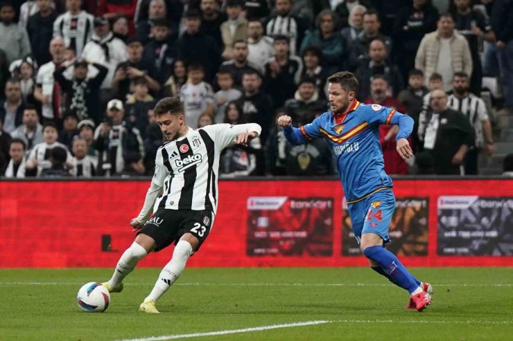 ZİRAAT TÜRKİYE KUPASI: BEŞİKTAŞ: 1 - GÖZTEPE: 1 (İLK YARI)