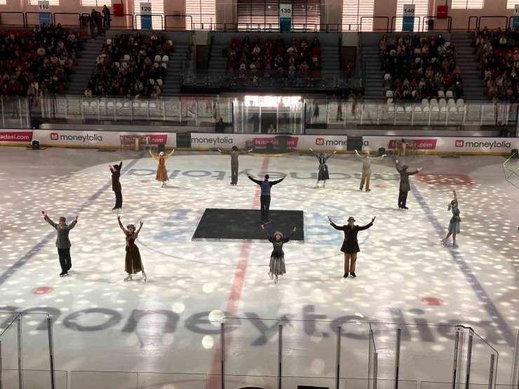 CİNDERELLA ON ICE GÖSTERİSİNİN İLKİ, ZEYTİNBURNU BUZ ADASI’NDA SEYİRCİYLE BULUŞTU