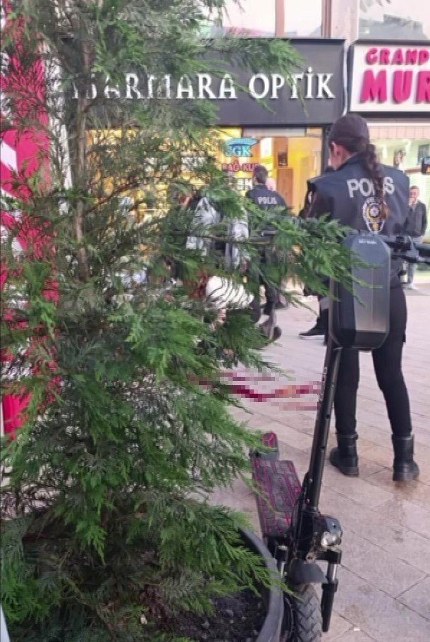 60’TAN FAZLA SUÇ KAYDI OLAN DOLANDIRICILIK ŞÜPHELİSİ 4. KATTAN ATLADI