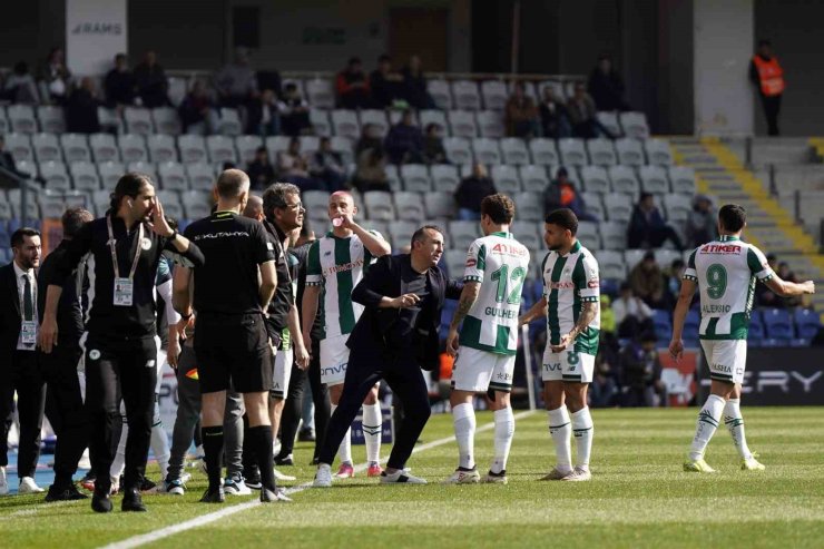 TRENDYOL SÜPER LİG: BAŞAKŞEHİR: 0 - KONYASPOR: 0 (İLK YARI)