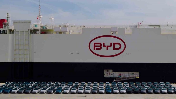 BYD’NİN DEV ARAÇ GEMİSİ ’BYD CHANGZHOU’ TÜRKİYE’YE ULAŞTI