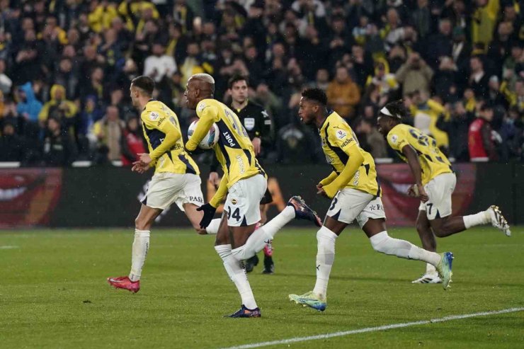 TRENDYOL SÜPER LİG: FENERBAHÇE: 4 - TRABZONSPOR: 1 (MAÇ SONUCU)