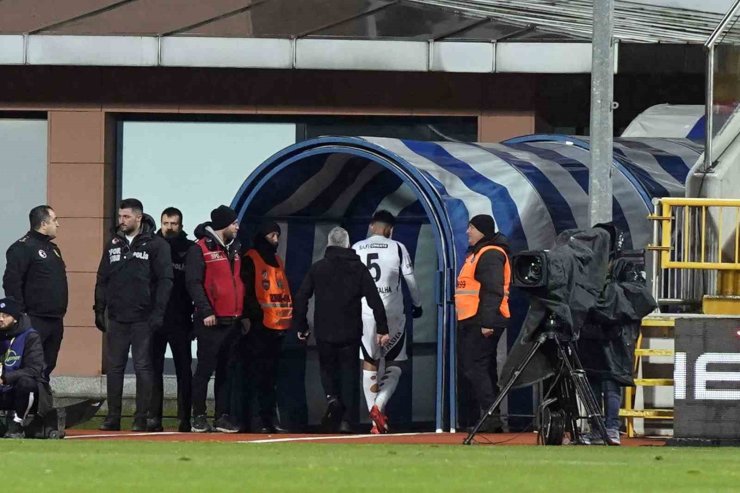 TAYYİP TALHA SANUÇ 4 GÜN ARAYLA 2 KEZ KIZARDI!