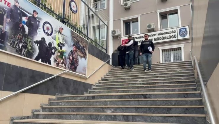 İSTANBUL’DA ‘POLİS, SAVCI’ YALANIYLA MİLYONLARCA LİRALIK VURGUN YAPTILAR