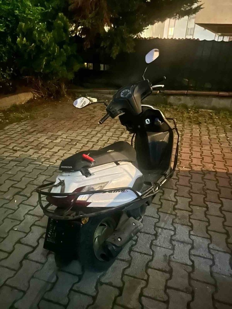 MALTEPE VE ATAŞEHİR’DE MOTOSİKLET HIRSIZLIĞI: 4 ŞÜPHELİ SUÇÜSTÜ YAKALANDI