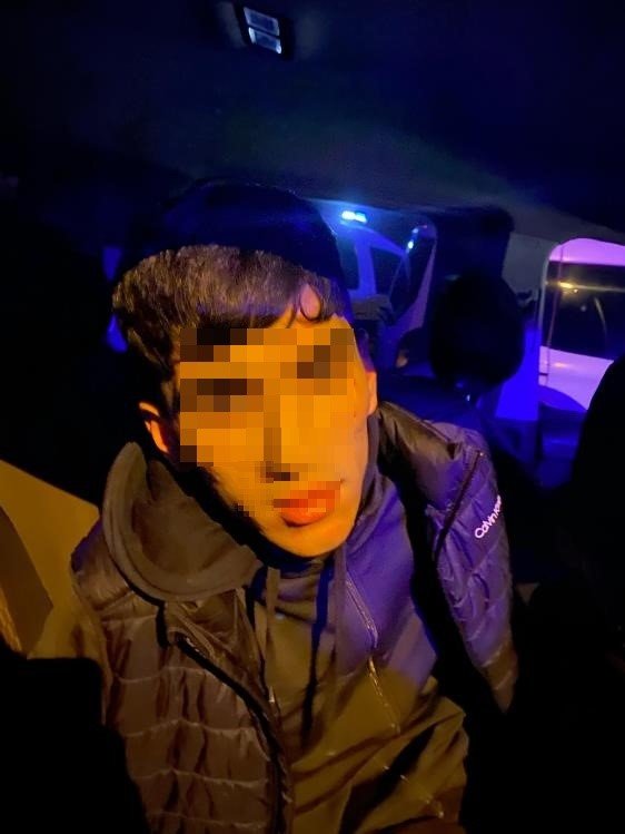 BAKIRKÖY’DE POLİSE ATEŞ AÇAN İKİ KİŞİ YARALI OLARAK YAKALANDI