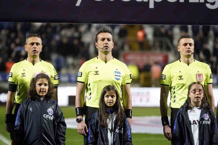 TRENDYOL SÜPER LİG: KASIMPAŞA: 1 - BEŞİKTAŞ: 0 (MAÇ DEVAM EDİYOR)
