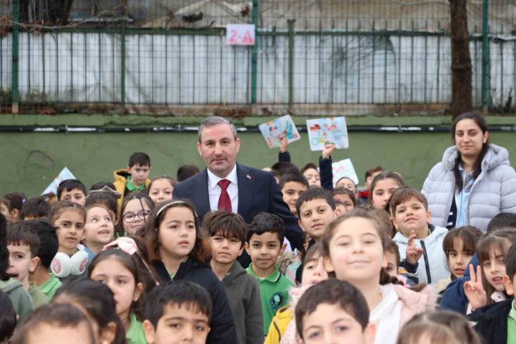 SULTANBEYLİ’DE 1 YILDA HİZMET RÜZGARI ESTİ