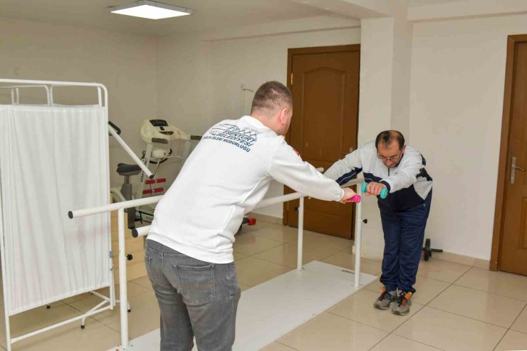 ESENYURTLULARA ÜCRETSİZ FİZİK TEDAVİ HİZMETİ