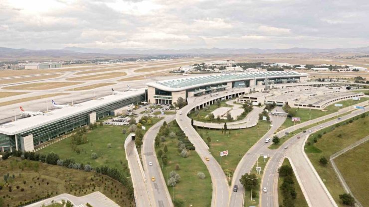 TAV’IN SEKİZ HAVALİMANI DÜNYANIN EN İYİLERİ ARASINDA