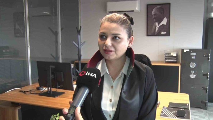 YILLARDIR MANEVİ DEDESİ OLARAK BİLDİĞİ KİŞİNİN ÖZ BABASI OLDUĞUNU ÖĞRENDİ