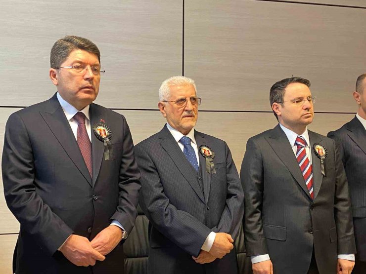 ŞEHİT SAVCI MEHMET SELİM KİRAZ ÖLÜMÜNÜN 10’UNCU YIL DÖNÜMÜNDE ADLİYEDE ANILDI