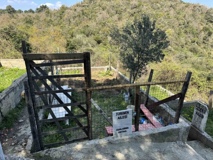 YILLARDIR MANEVİ DEDESİ OLARAK BİLDİĞİ KİŞİNİN ÖZ BABASI OLDUĞUNU ÖĞRENDİ