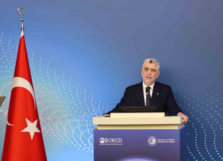 BAKAN BOLAT: ‘‘İKLİM DEĞİŞİKLİĞİ VE DİJİTALLEŞME EKONOMİK YAPIDA DEĞİŞİMLERE YOL AÇTI’’